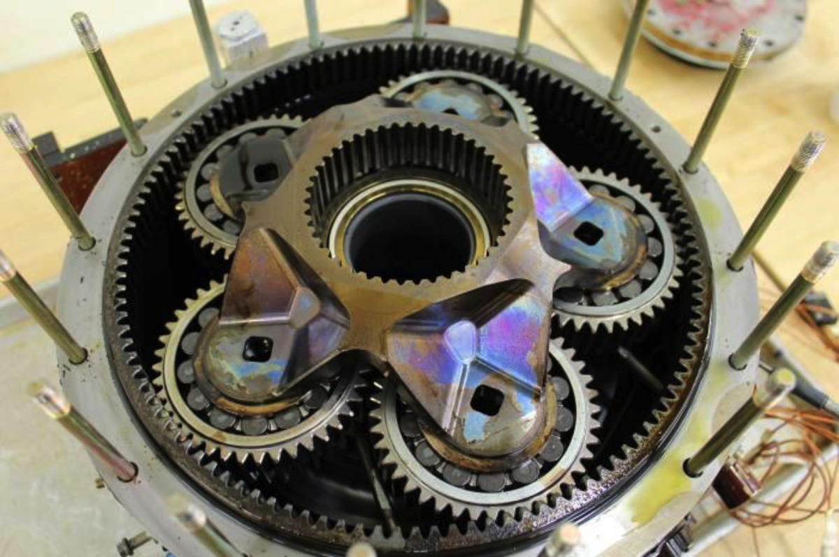 Future Advanced Rotorcraft Drive System (FARDS) Full Scale Gearbox Demonstration